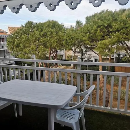Le Scarlett - Piscine, Parking Et Proche Apartment