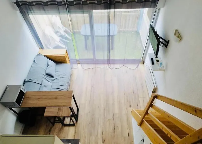 Le Scarlett - Piscine, Parking Et Proche Apartament